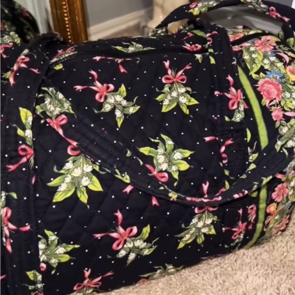 RETIRED DESIGN Vera Bradley Duffel Bag NEW HOPE pattern pink bows